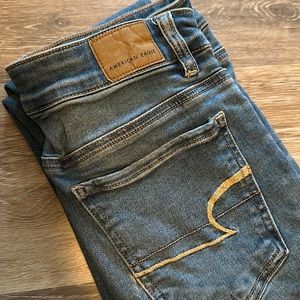 American eagle size 2 short jeans